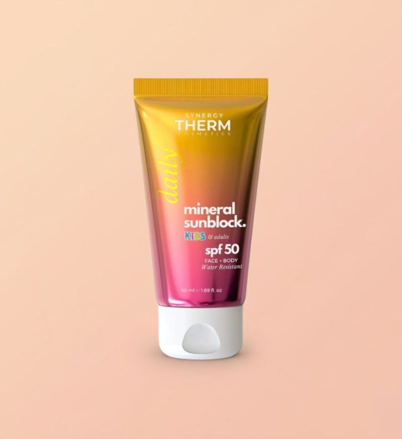 Kem chống nắng khoáng chất dịu nhẹ chống nước, không mùi cho bé SPF 50 Synergy Therm Mineral Sunblock Kids & Adults SPF 50 50ml - ST42