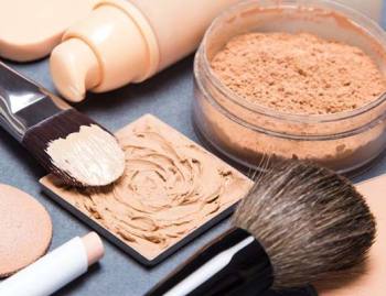 Lớp makeup hoàn hảo thì không thể thiếu kem nền, nhưng liệu bạn đã biết cách lựa chọn sản phẩm phù hợp?