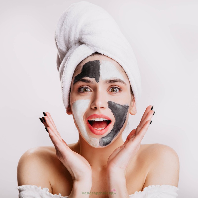 Đắp mặt nạ mang đến rất nhiều lợi ích cho da.