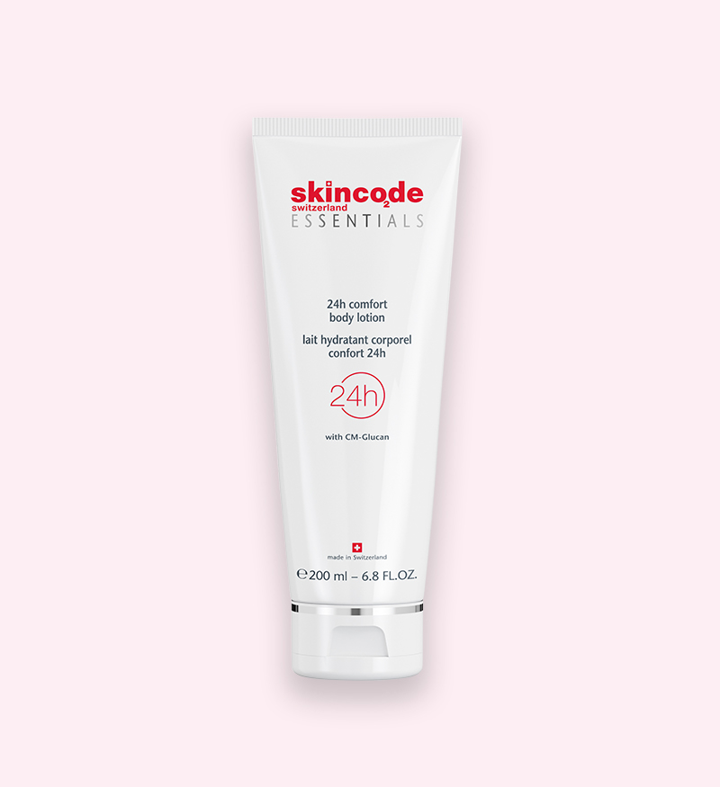Sữa dưỡng ẩm toàn thân Skincode 24h Comfort Body Lotion.