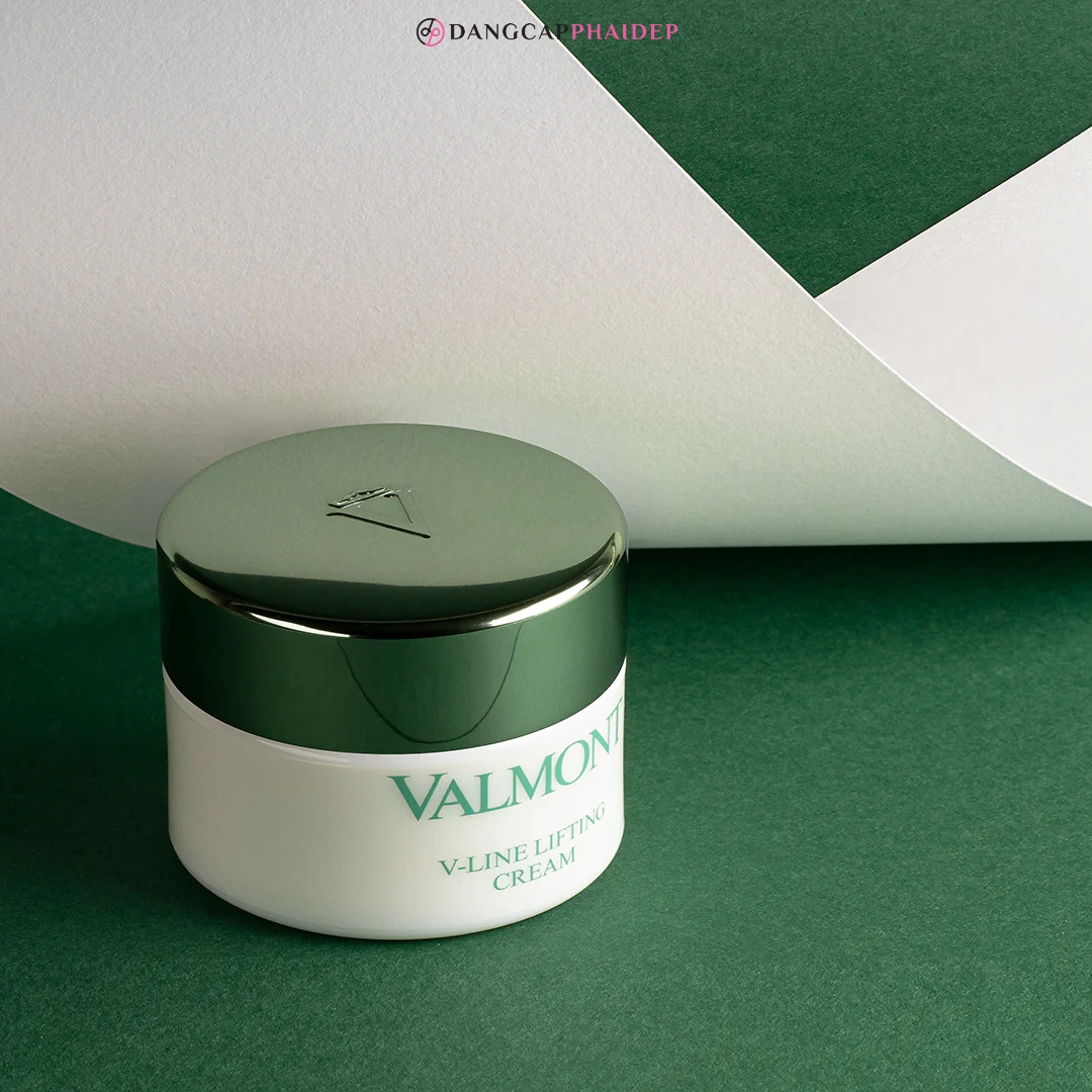 Valmont V-Line Lifting Cream thích hợp với mọi loại da.